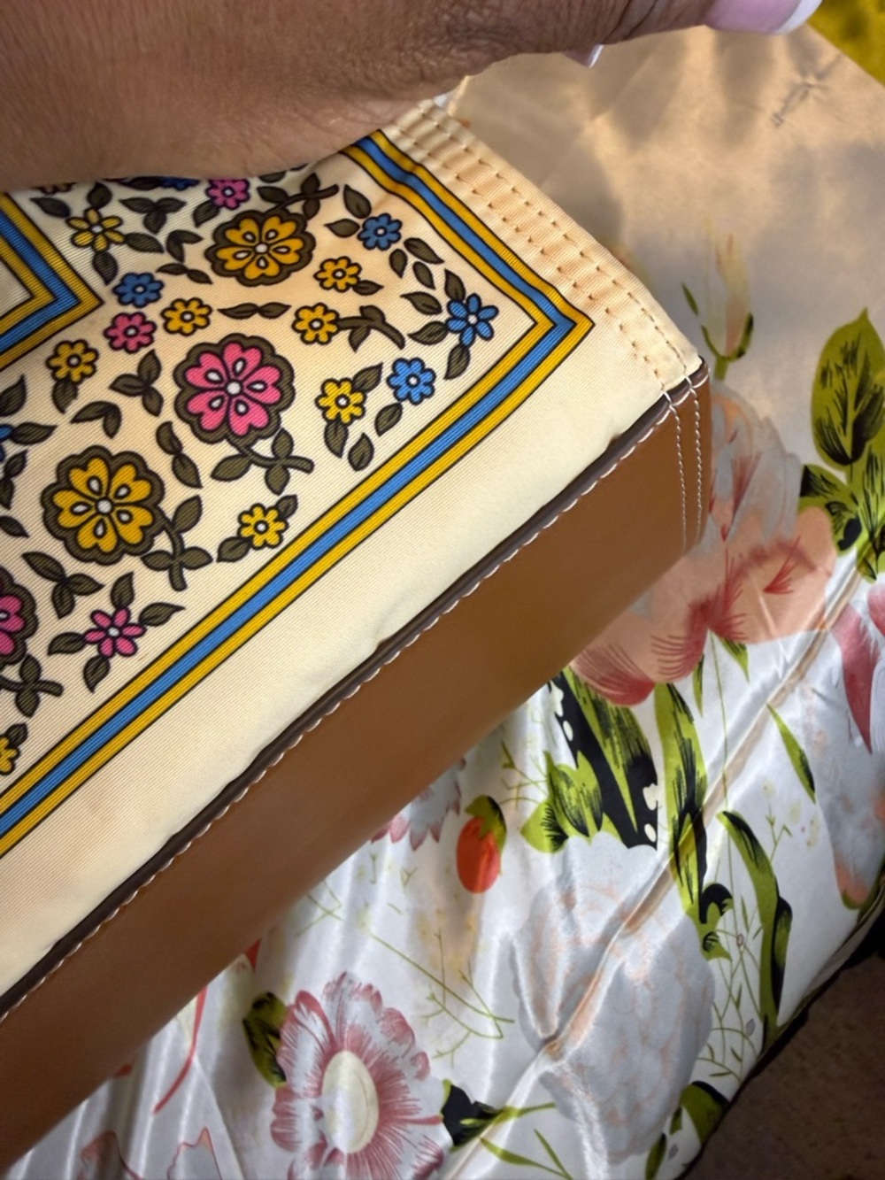Tory Burch Ella Printed Tote Bag – Floral Canvas & Leather - Picture 7 of 16